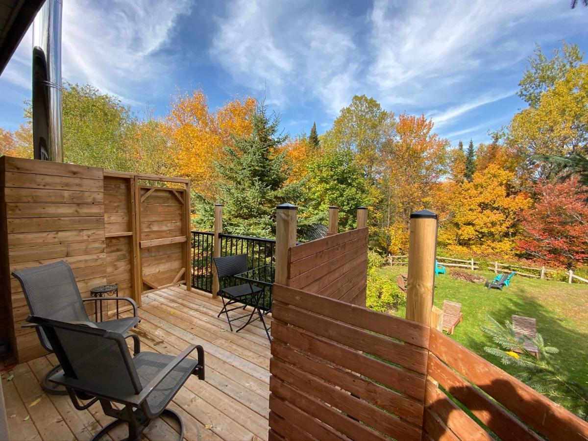 Chalets Et Studios Le Vent Du Nord Lac-Superieur Екстериор снимка